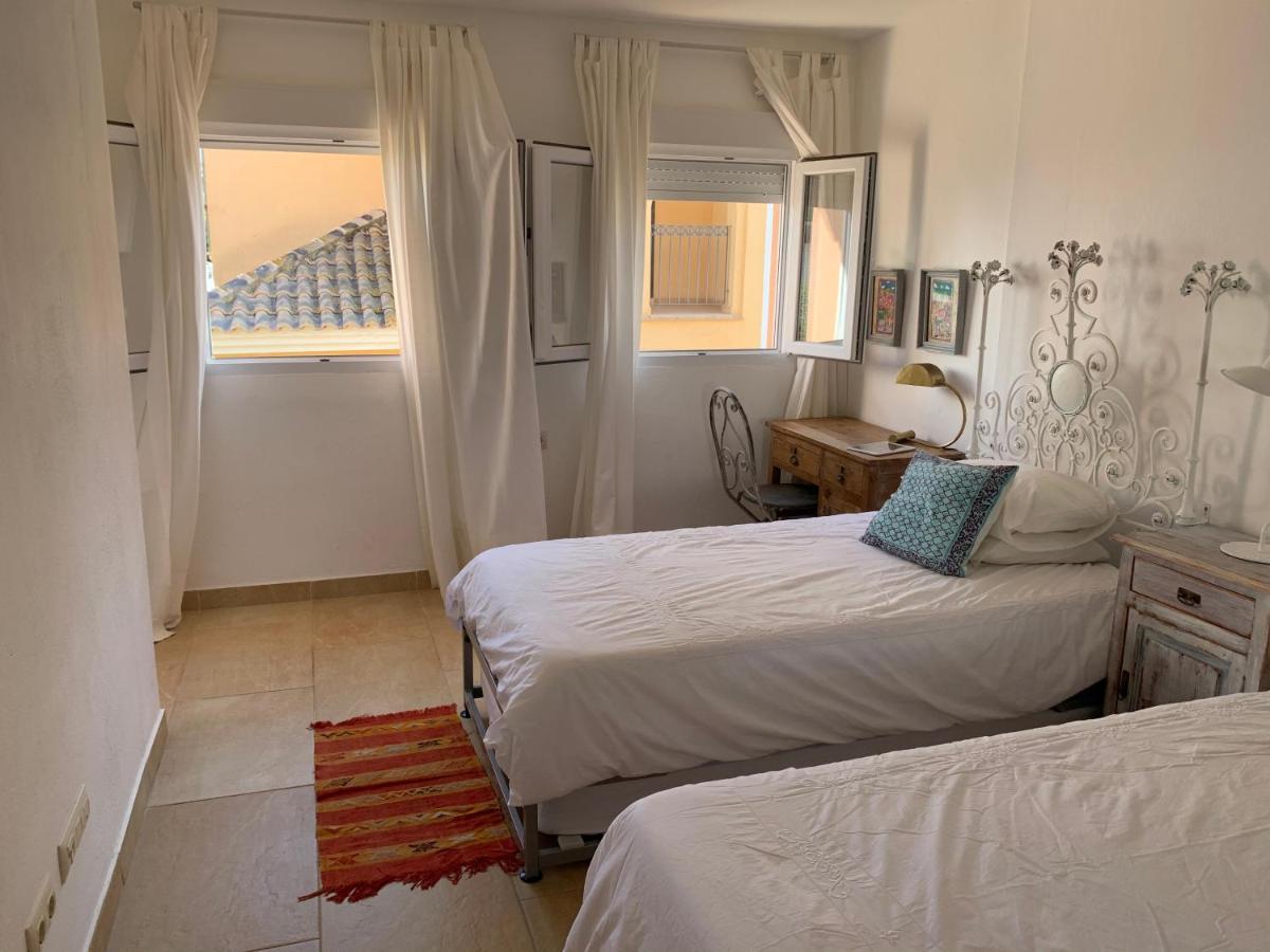Casa 4 Habitaciones Con Jardin Y Piscina 10 Pax Захара-де-лос-Атунес Экстерьер фото