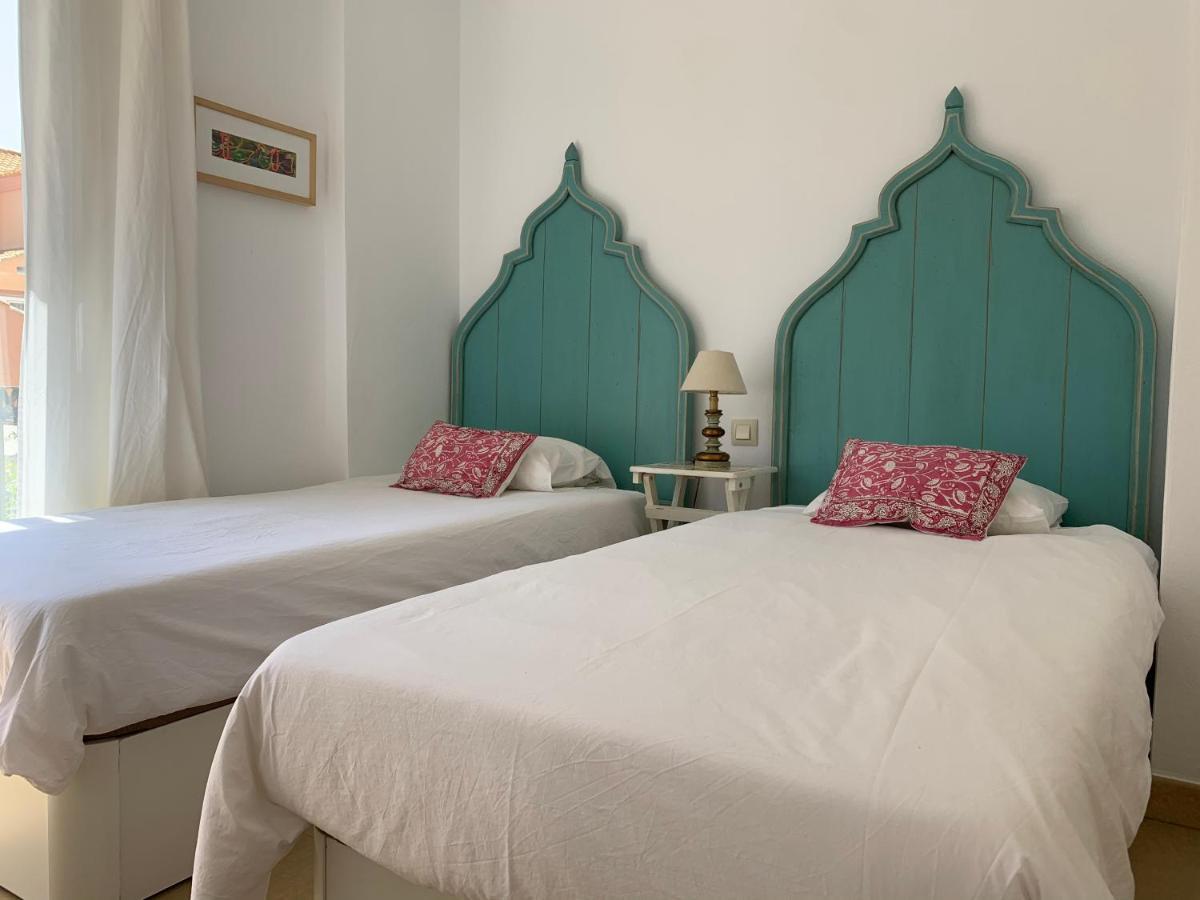Casa 4 Habitaciones Con Jardin Y Piscina 10 Pax Захара-де-лос-Атунес Экстерьер фото